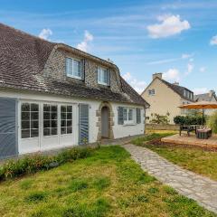 Gorgeous Home In Morlaix With Kitchen