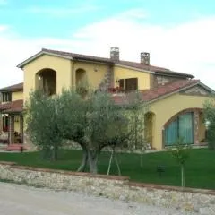 B&B La Casa Fra Gli Olivi