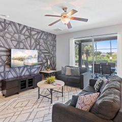 5124 Oakbourne Avenue