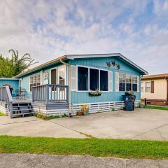 Surfside Beach Home with Community Perks Near Ocean!