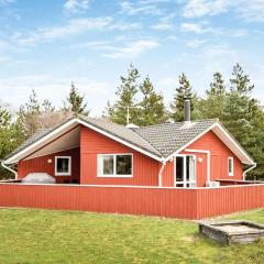 Stunning Home In Blvand With 3 Bedrooms, Sauna And Internet