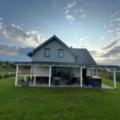 Dom nad morzem z Jacuzzi 10 osób Morze Przygód