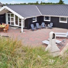 Nice Home In Hvide Sande With 4 Bedrooms, Sauna And Wifi