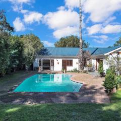 Four Bedroom House in the Vines