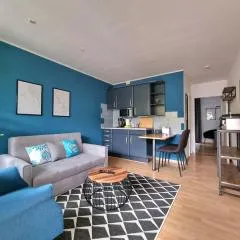 Charysma - Azurro-Suite, urbanes & ruhiges Design, Terrasse, Parkplatz