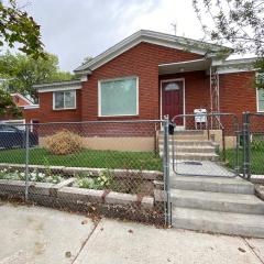 1949 Sweet Sage House, CLOSE to Airport, Temple and Highway