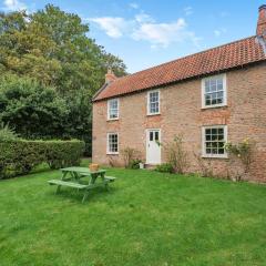 Peaceful Farmhouse - Uk44787