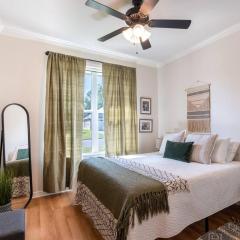 Rose City Gem - Sleeps 7, King Bed