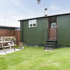 Skipton Shepherds Hut - Dales View