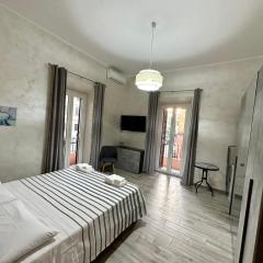 NEWHOUSE ANTHIUM - Central Chic Anzio