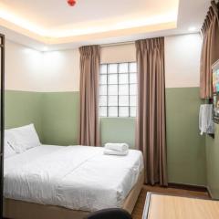 St. Marvin Studio Makati M309