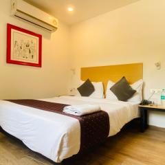 Qotel Hotel IP Residency Hargobind Enclave Near Karkarduma metro Anand Vihar