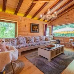 Lika holiday home Mazini