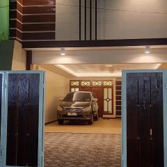 Guest House Omah Ningrat Surabaya