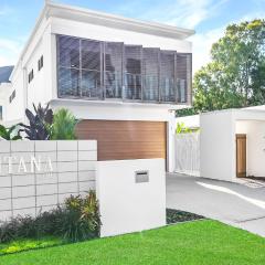 The Santana Collection TWO - Luxury Accomodation in the heart of Palm Cove