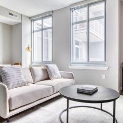 Navy Yard 1BR w WD Roof BBQ Gym nr Nats Park WDC-474
