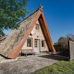 Reetdachhütte im Birkenhain