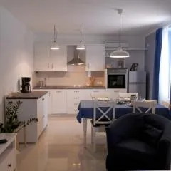 Apartment Kiki Candy