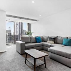 'Sensational Southbank' A Modern Resort style Stay