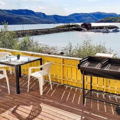 6 person holiday home in Naustbukta-By Traum