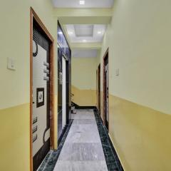 Collection O 83383 Om Shanti Palace