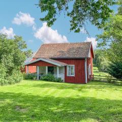 Nice Home In Vimmerby With 2 Bedrooms And Indoor Swimming Pool
