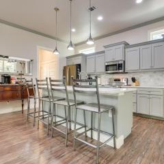 Modern Home Less Than 1 Mi to Dwtn San Antonio and Riverwalk