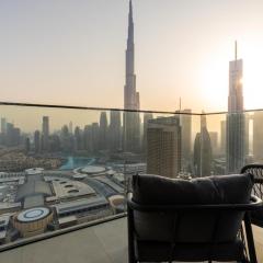 Ultimate Stay Full Burj Khalifa & Downtown Views Designer Luxury High Floor for 6 People