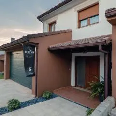 Yuhom, casas con alma. Xacedos 5