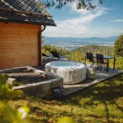 Med smrekami - Studio apartment with Chalet, Sauna and Jacuzzi