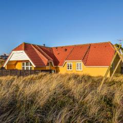 Amazing Home In Ringkbing With 3 Bedrooms, Sauna And Wifi