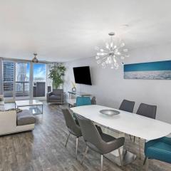 Miami Vice! Totally Renovated, Water & Park Views!