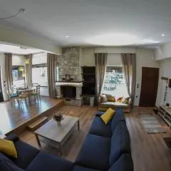 Lake Plastira Lodge