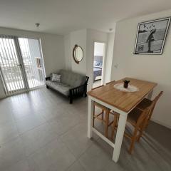 DEPARTAMENTO TORRE CIUDAD GAMA, Inmejorable Ubicación sobre Av Colón Cerca del Estadio Kempes, Complejo Ferial Córdoba, 5 Min Sanatorio Allende, Hospital Privado, Cerro de las Rosas, 10 Min Aeropuerto Internacional Taravella, Vista a las Sierras