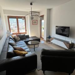 Flatiron 2-Bedroom Apartment, Skopje