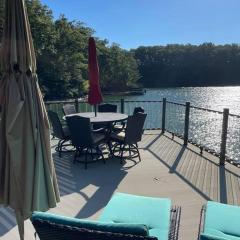 Cozy 4br Lake Lanier GA Waterfront- Great Location