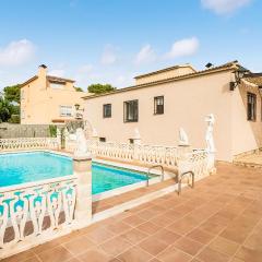 Amazing Home In Roda De Ber With 5 Bedrooms, Wifi And Outdoor Swimming Pool