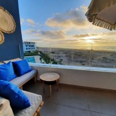 Sidi Rahal Blue View, Beachfront wide seaview with pool