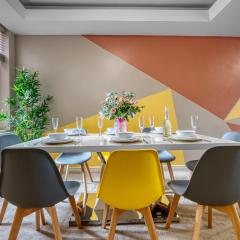 4 Bedroom, 6 Beds, 3 Bathrooms, Near NEC & Birmingham Airport, Business, Contractor and Family Friendly, Free Wi-Fi, Free Parking