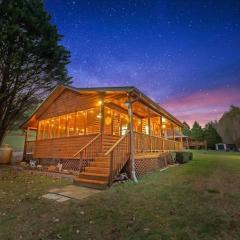 TNT II Creek Front, Hot Tub, Fire Pit