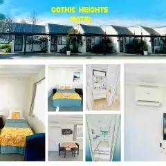 고딕 하이츠 모텔(Gothic Heights Motel)
