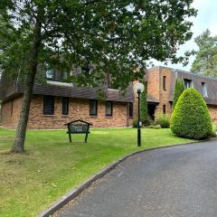 One Dunbar Court Gleneagles Village