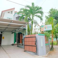 Homestay Jogja Pogung Dekat UGM by Simply Homy