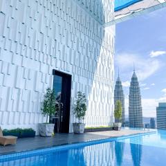 Face KL Tower KLCC Pavilion by Kimiro