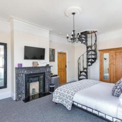 Finest Retreats - Pittodrie Guest House - Apartment 6