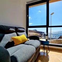 Las Rocas by the Ocean, Wifi and Sea View