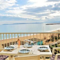 Appartement vintage avec terrasse face mer - 4 couchages, parking sécurisé - FR-1-251-290