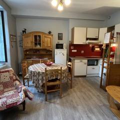 Appartement Cauterets, 3 pièces, 6 personnes - FR-1-234-300