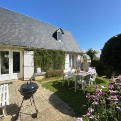 Charming holiday home in the middle of the dunes of Barneville-Carteret