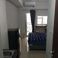 Apartemen Transpark Juanda Bekasi Tower Jade A2303